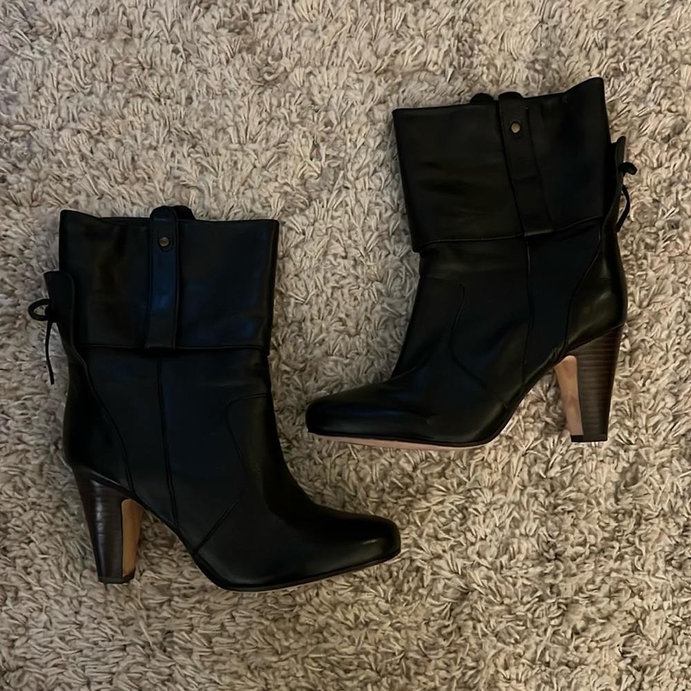 Dolce Vita Black leather boots